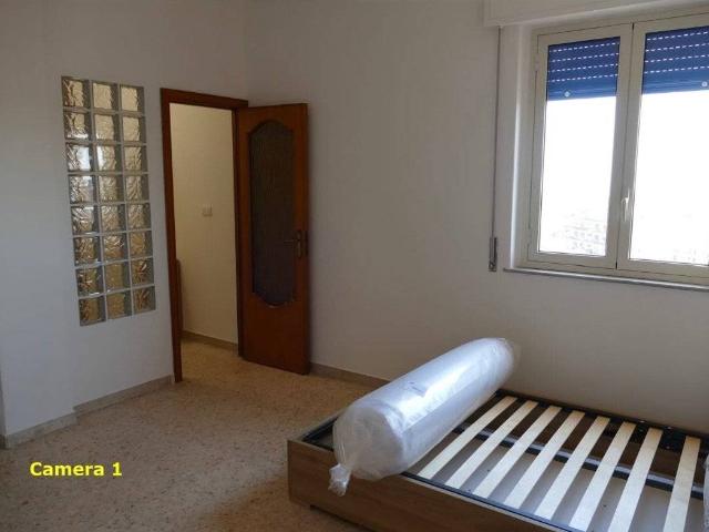 Stanza in affitto a Picanello-Ognina-Barriera-Canalicchio, Catania