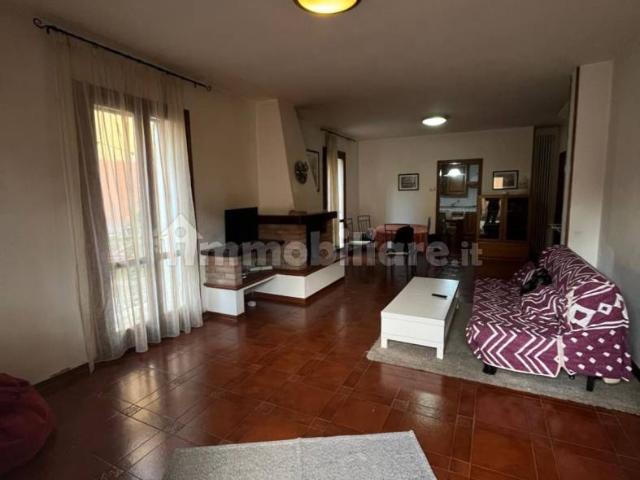 Stanza in affitto a Tresinaro - Secchia, Re