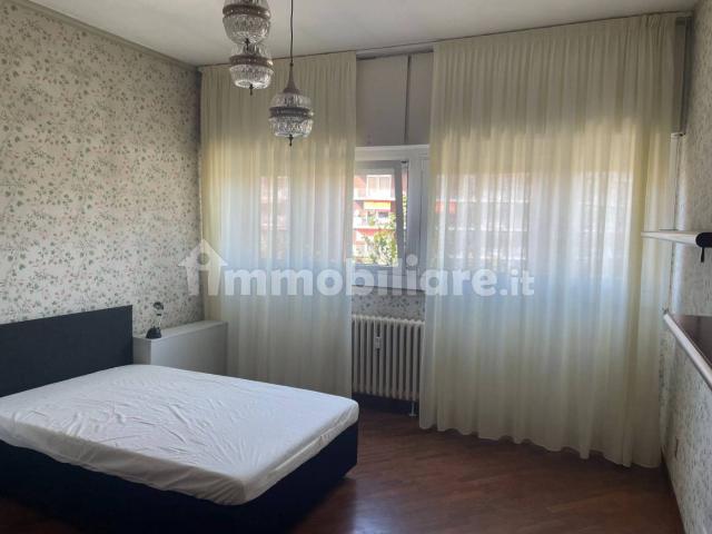 Stanza in affitto a San Donato Milanese, Milano