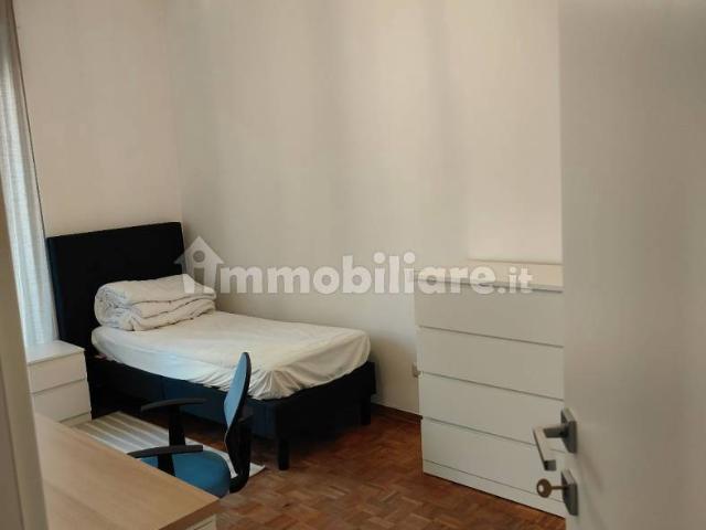 Stanza in affitto a Municipio 8 di Milano, Milano
