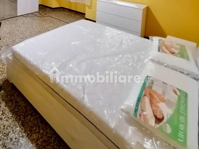 Stanza in affitto a Porta Mortara, Piemonte