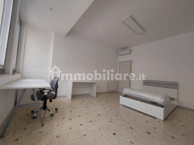 Stanza in affitto a Villaggio Trieste, Latina