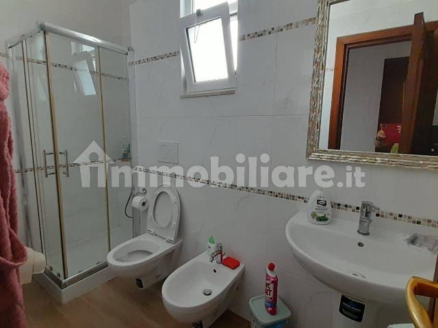 Stanza in affitto a Municipio 2, Puglia