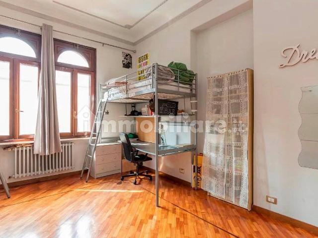 Stanza in affitto a Municipio 9, Milano