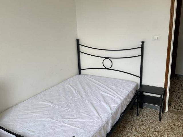Stanza in affitto a Buon Pastore, Reggio Emilia