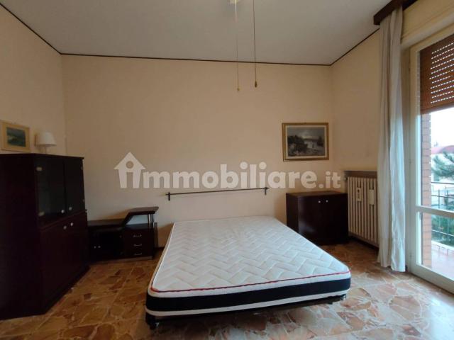 Stanza in affitto a Bassa Reggiana, Re