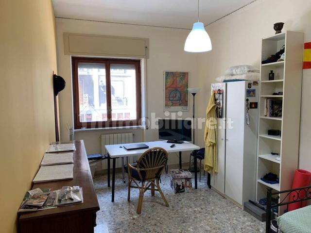Stanza in affitto a Buonarroti, Gerenzano