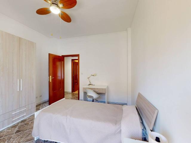 Stanza in affitto a Puglia, Barletta-andria-trani