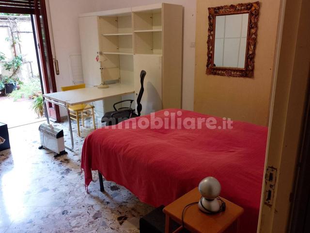 Stanza in affitto a Municipalità 1, Pizzofalcone