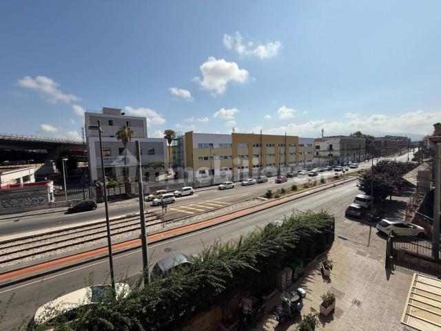 Stanza in affitto a Municipalità 4, Campania