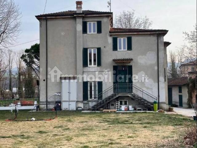 Stanza in affitto a Varano De' Melegari, Reggio Emilia
