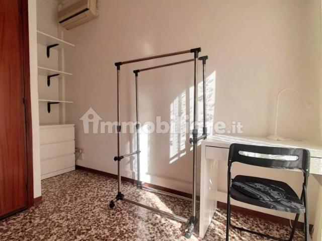 Stanza in affitto a Buon Pastore, Re