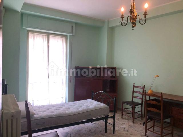Stanza in affitto a Centro, Puglia