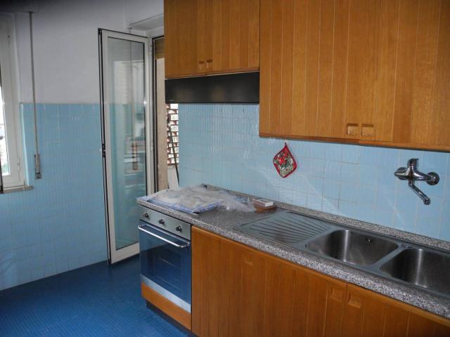 Stanza in affitto a Municipalità 3, Campania