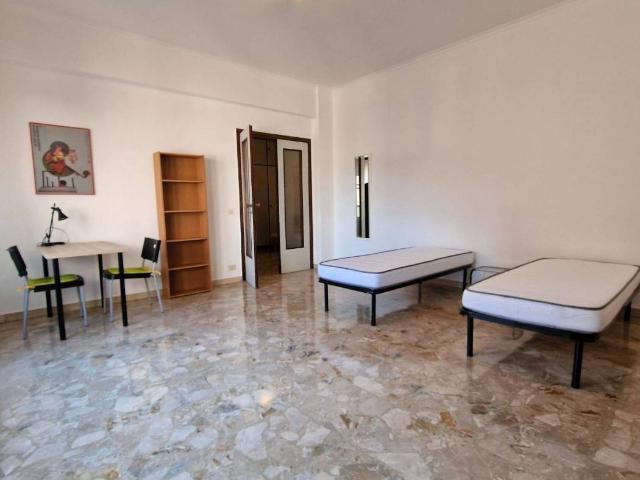 Stanza in affitto a Carinola, Campania