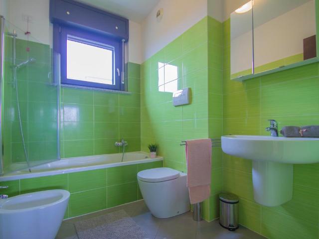 Appartamento in affitto a Municipio 9, Milano