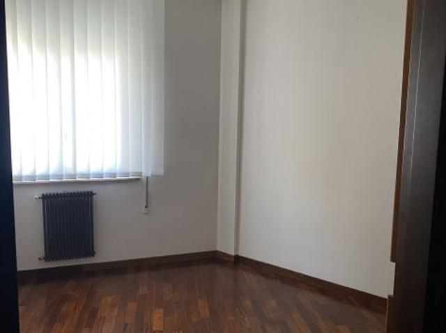 Ufficio in affitto a Caltanissetta