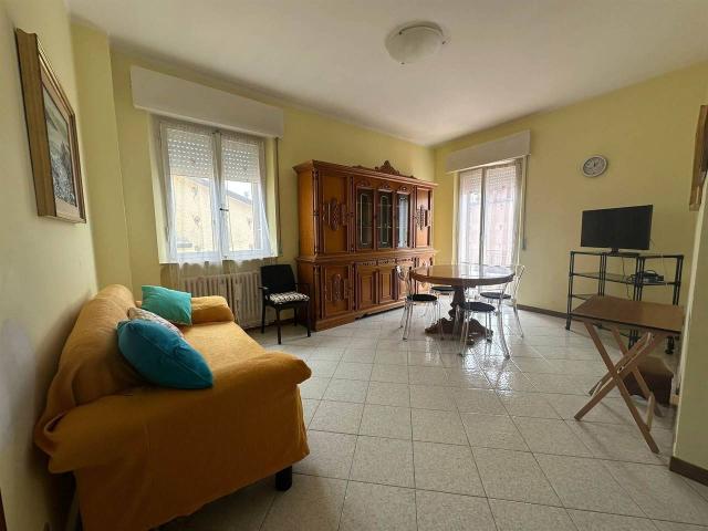 Stanza in affitto a Marche, Ancona