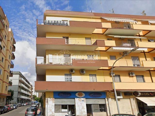 Stanza in affitto a Municipio 2, Puglia