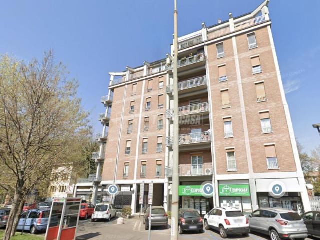 Stanza in affitto a Porta Castello, Re