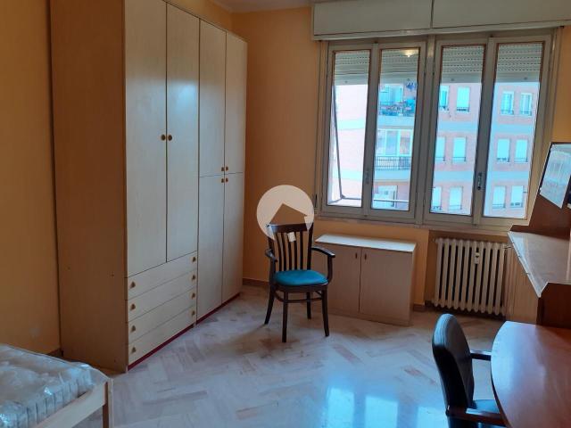 Stanza in affitto a Mirabello, Re