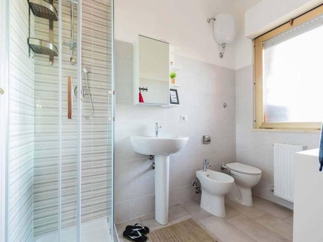 Stanza in affitto a Mostacciano, Roma Capitale