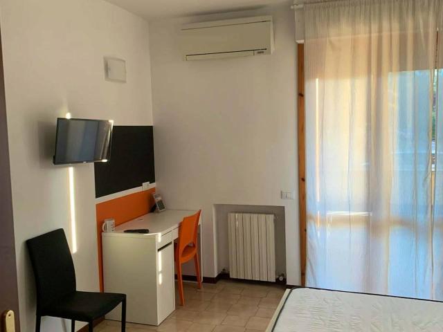 Stanza in affitto a Nord-Ovest, Brenzone
