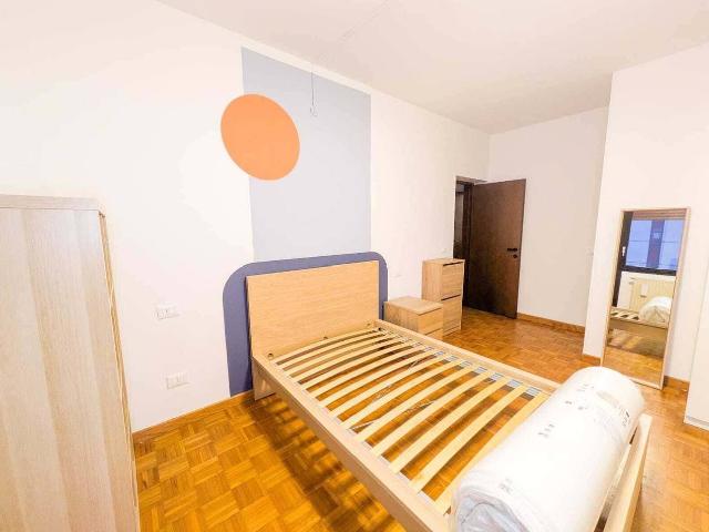 Stanza in affitto a Ovest, Brenzone