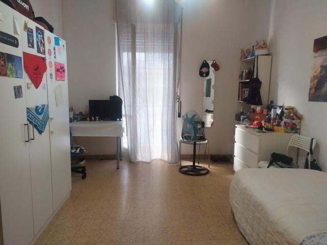 Stanza in affitto a Municipalità 3, Napola