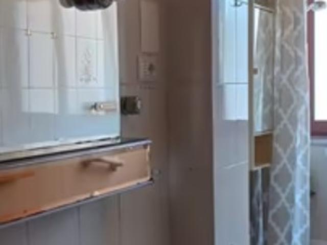 Stanza in affitto a Municipalità 4, Campania