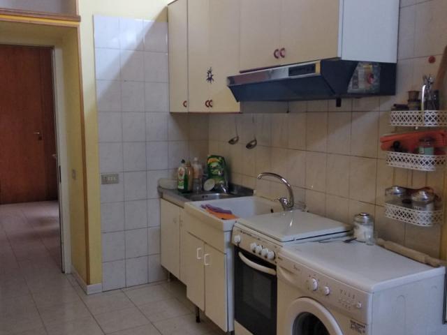 Stanza in affitto a Municipalità 4, Campania