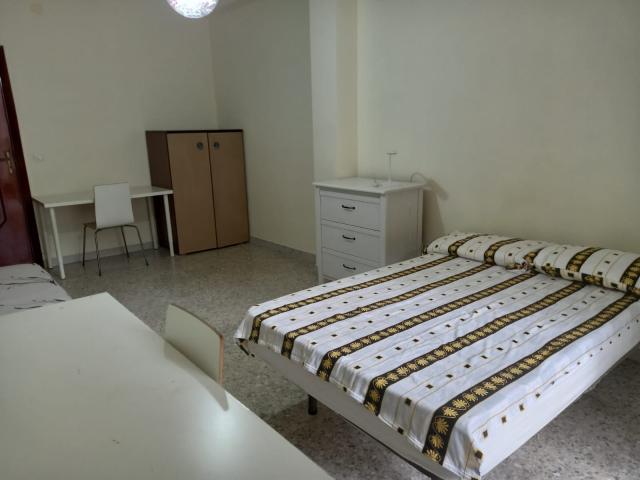 Stanza in affitto a Municipalità 5, Napola