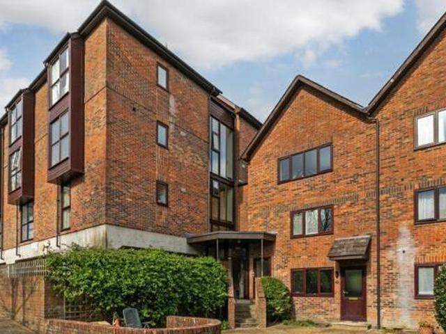 House for rent in Hampshire