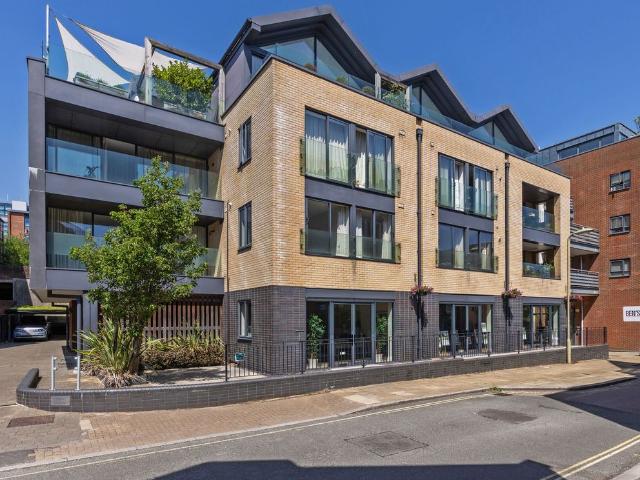 Apartment for rent in Hampshire