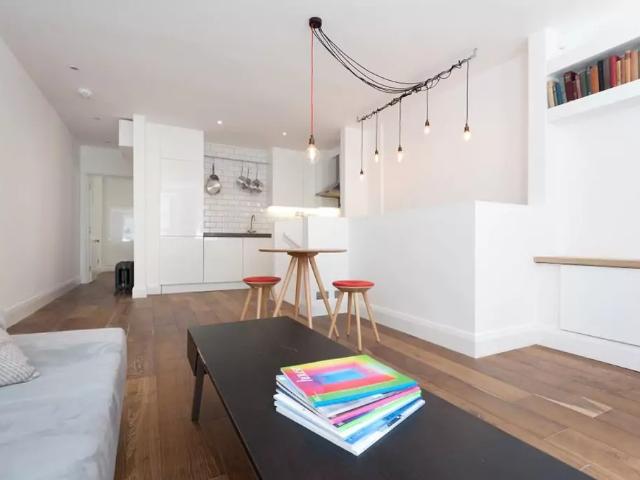 Apartment for rent in The Borough, Greater London