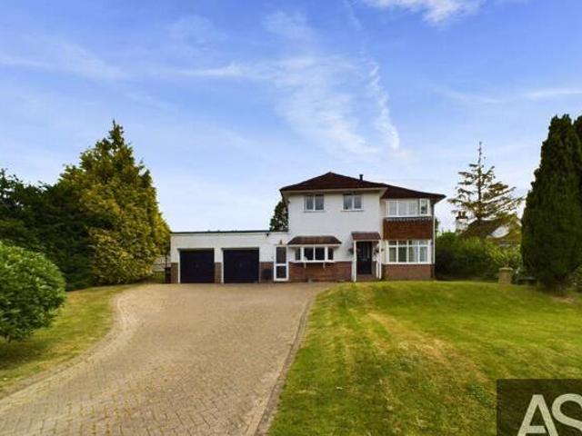 House for sale in Heathlands, East Sussex
