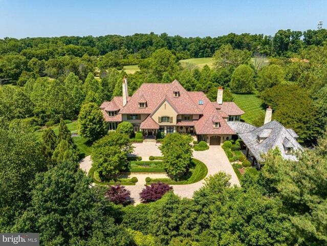House for sale in Potomac