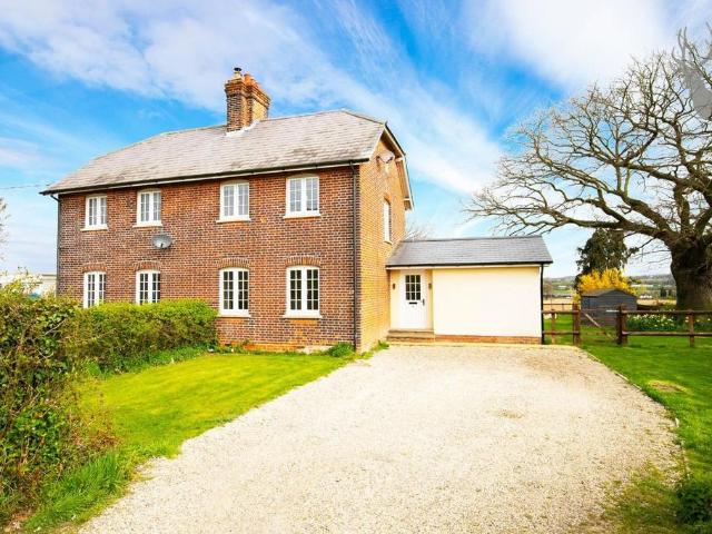 House for rent in How Green, Epping Forest