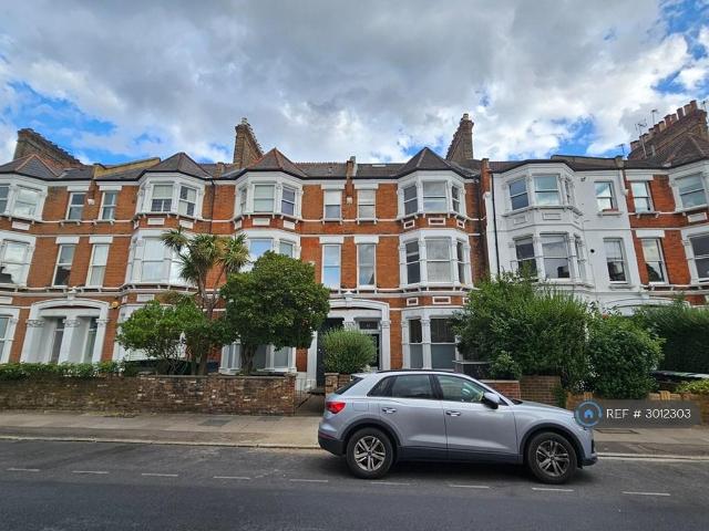 Apartment for rent in Stroud Green, Greater London