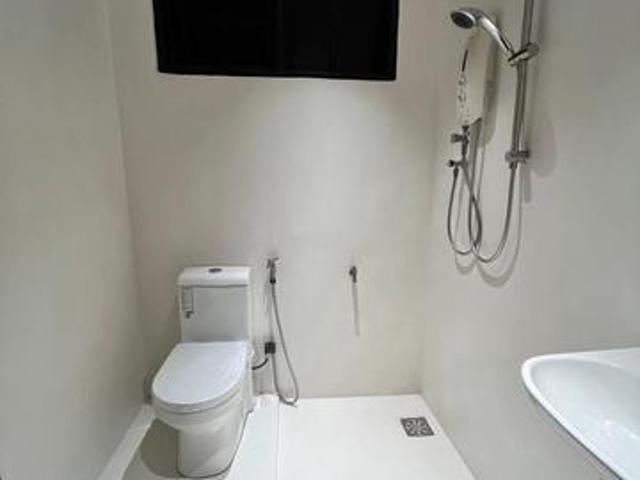 Residential House for sale in Kuching, Bahagian Kuching