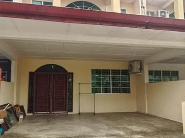 Terraced House for rent in Kuching, Bahagian Kuching