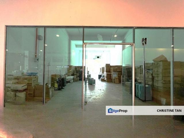Shop for sale in Petaling, Alam Impian