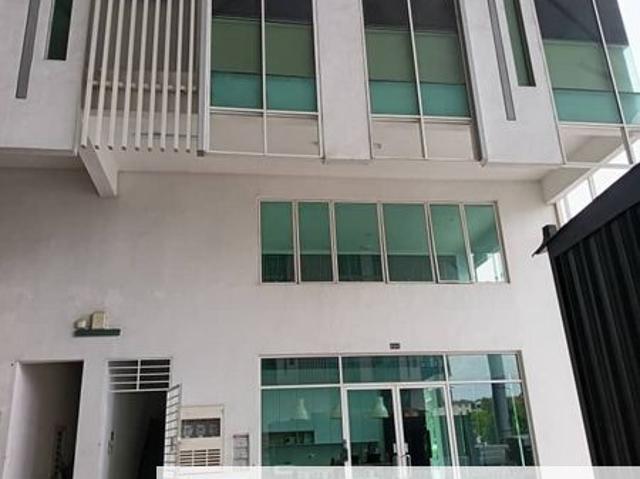 Shop for sale in Petaling, Alam Impian