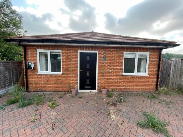 House for rent in Hooley, Red Hill