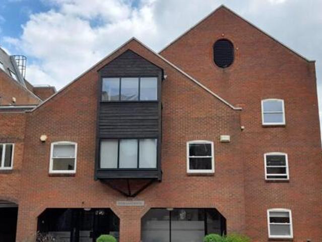 House for rent in Hampshire
