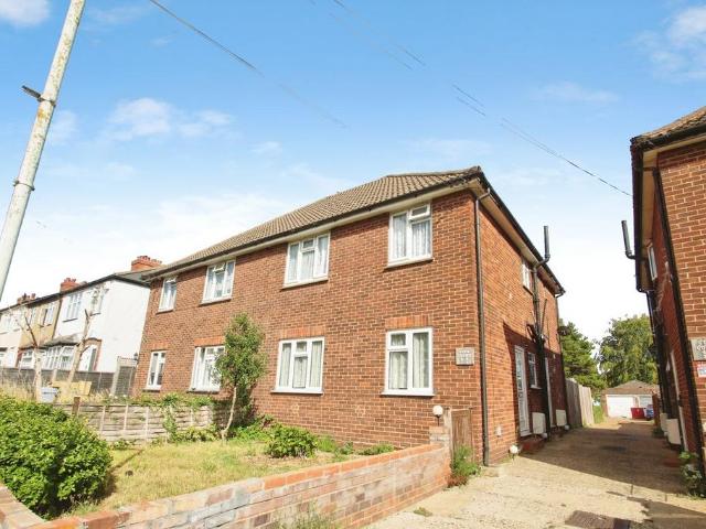Apartment for rent in Greater London
