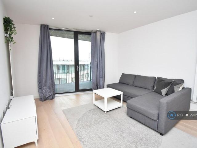 Apartment for rent in Silvertown, Greater London
