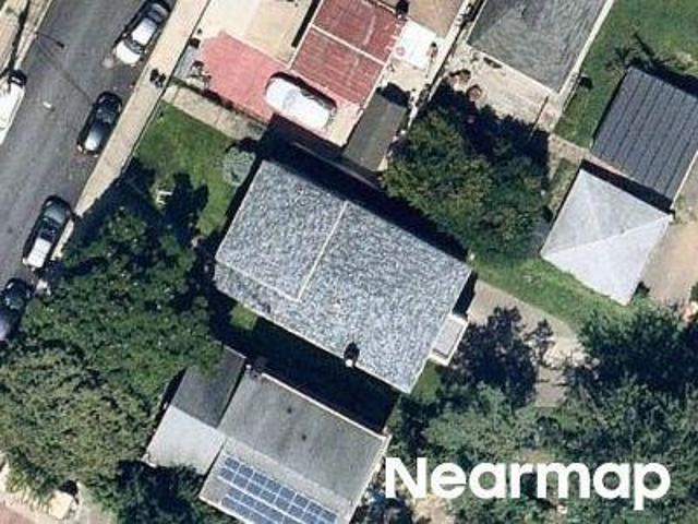 House for sale in Staten Island, New York