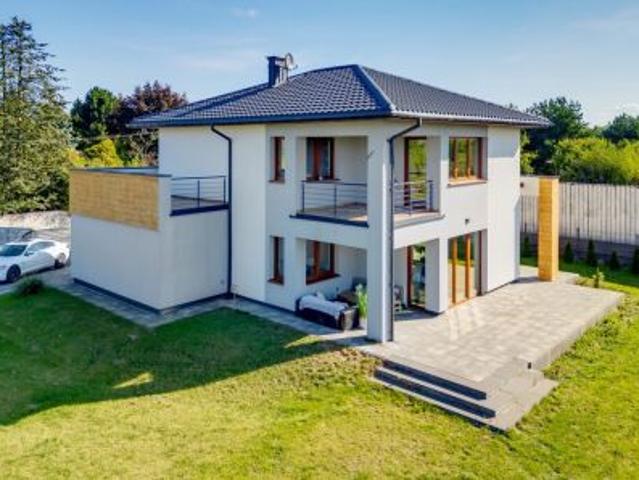 Dom na sprzedaż w Stare Babice, Mazowieckie