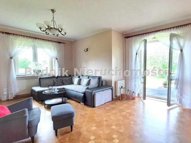 Dom na sprzedaż w Stare Babice, Mazowieckie